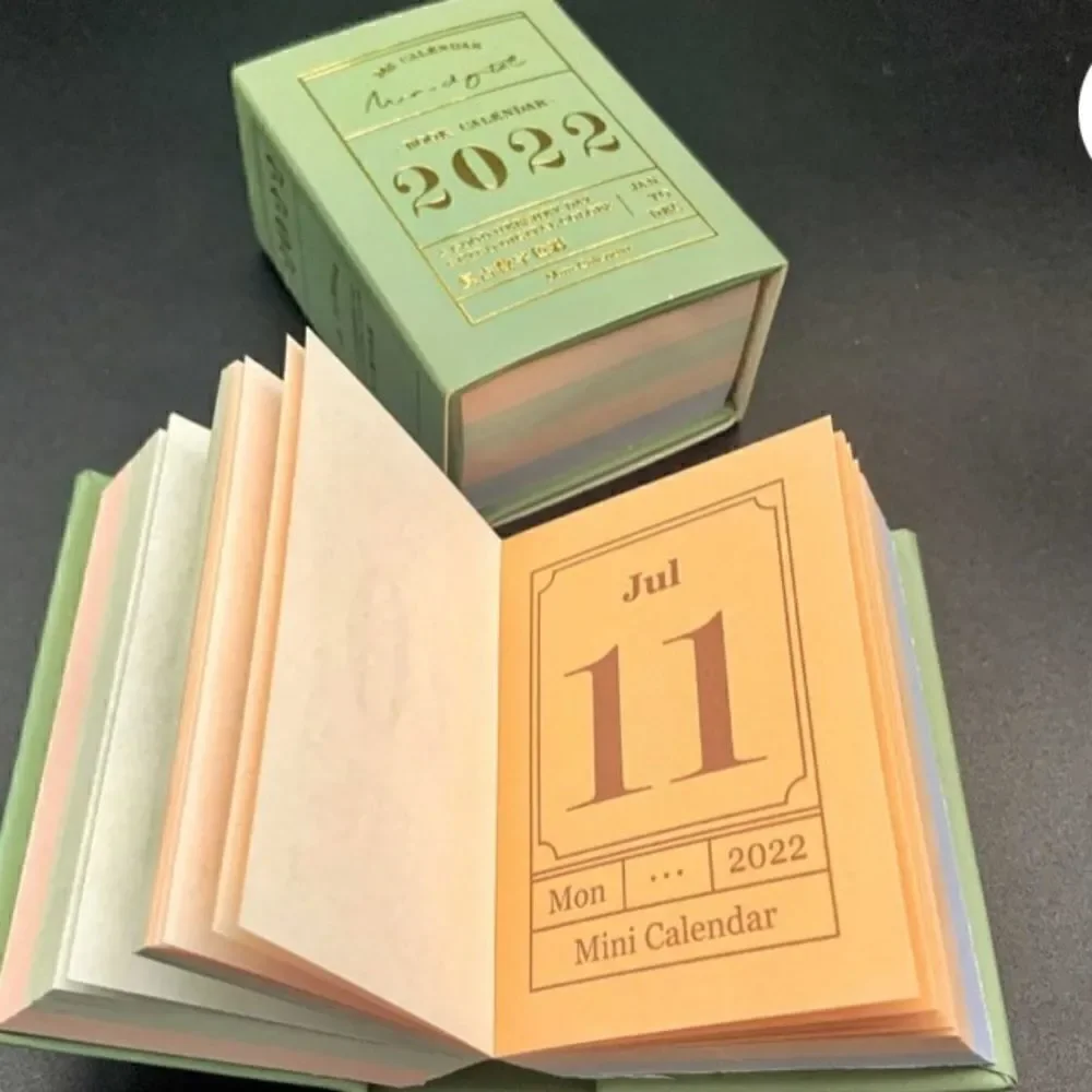 Mini Books calendar 2022 with 365 days journaling